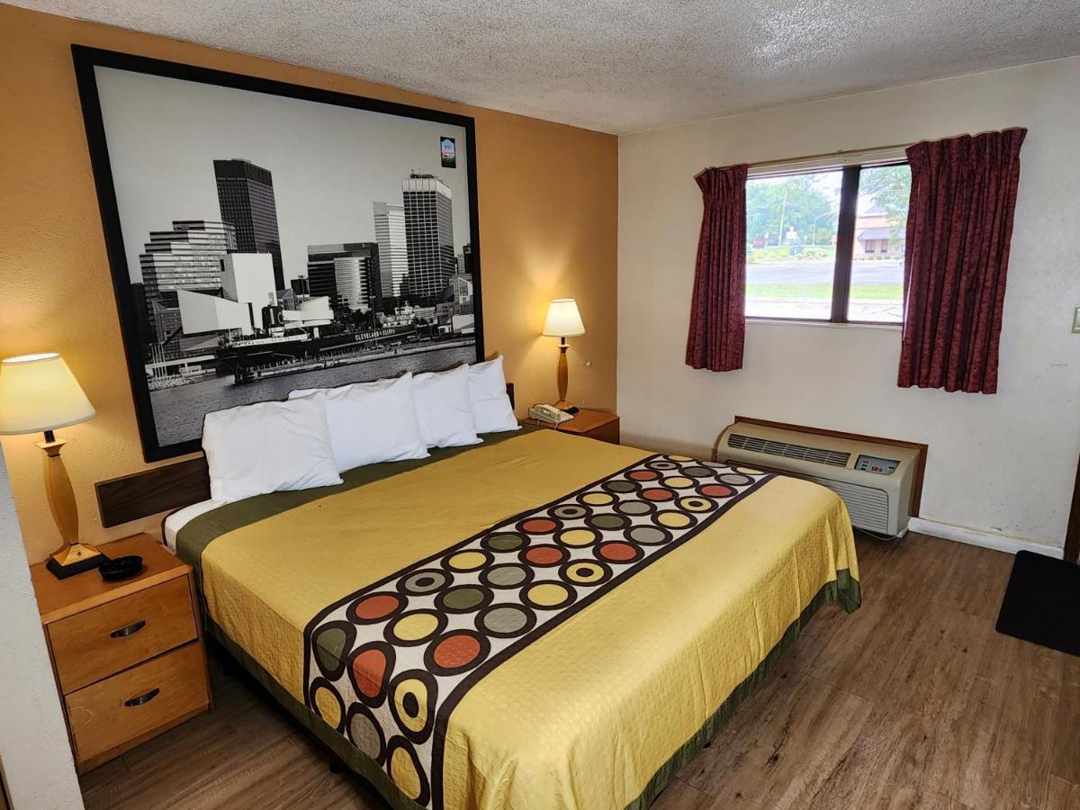 Westspring Inn - Westlake Cleveland Ngoại thất bức ảnh