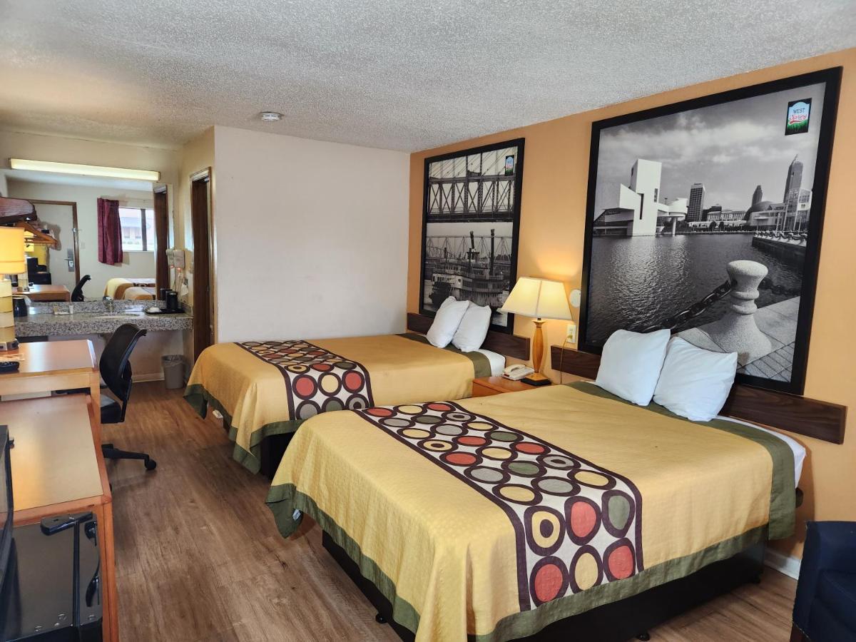 Westspring Inn - Westlake Cleveland Ngoại thất bức ảnh