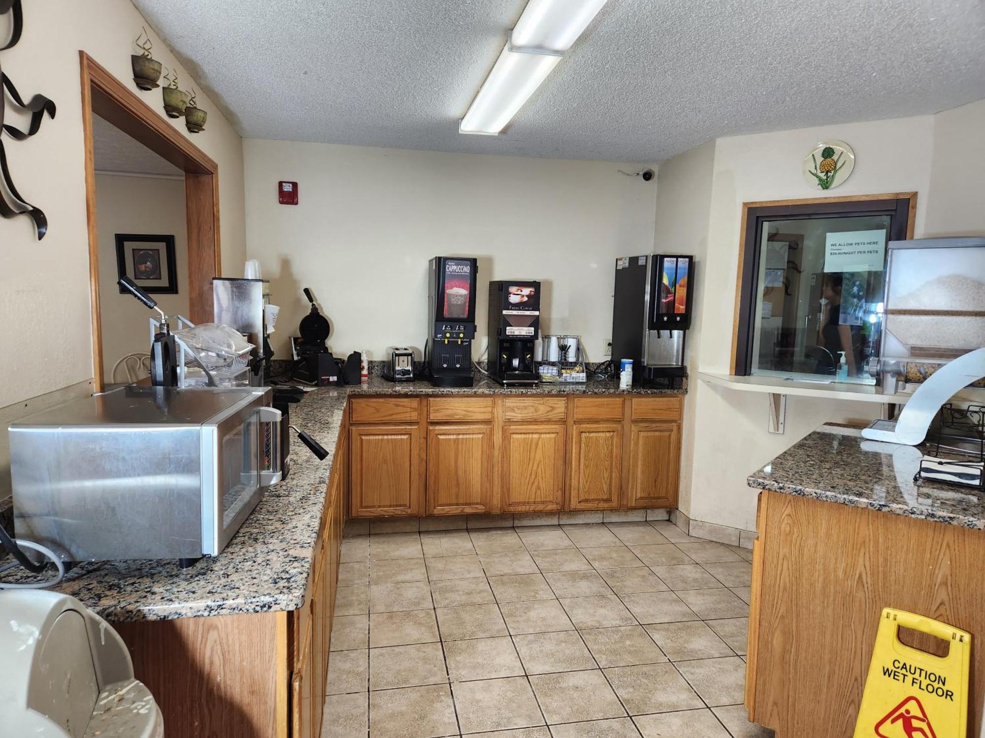 Westspring Inn - Westlake Cleveland Ngoại thất bức ảnh