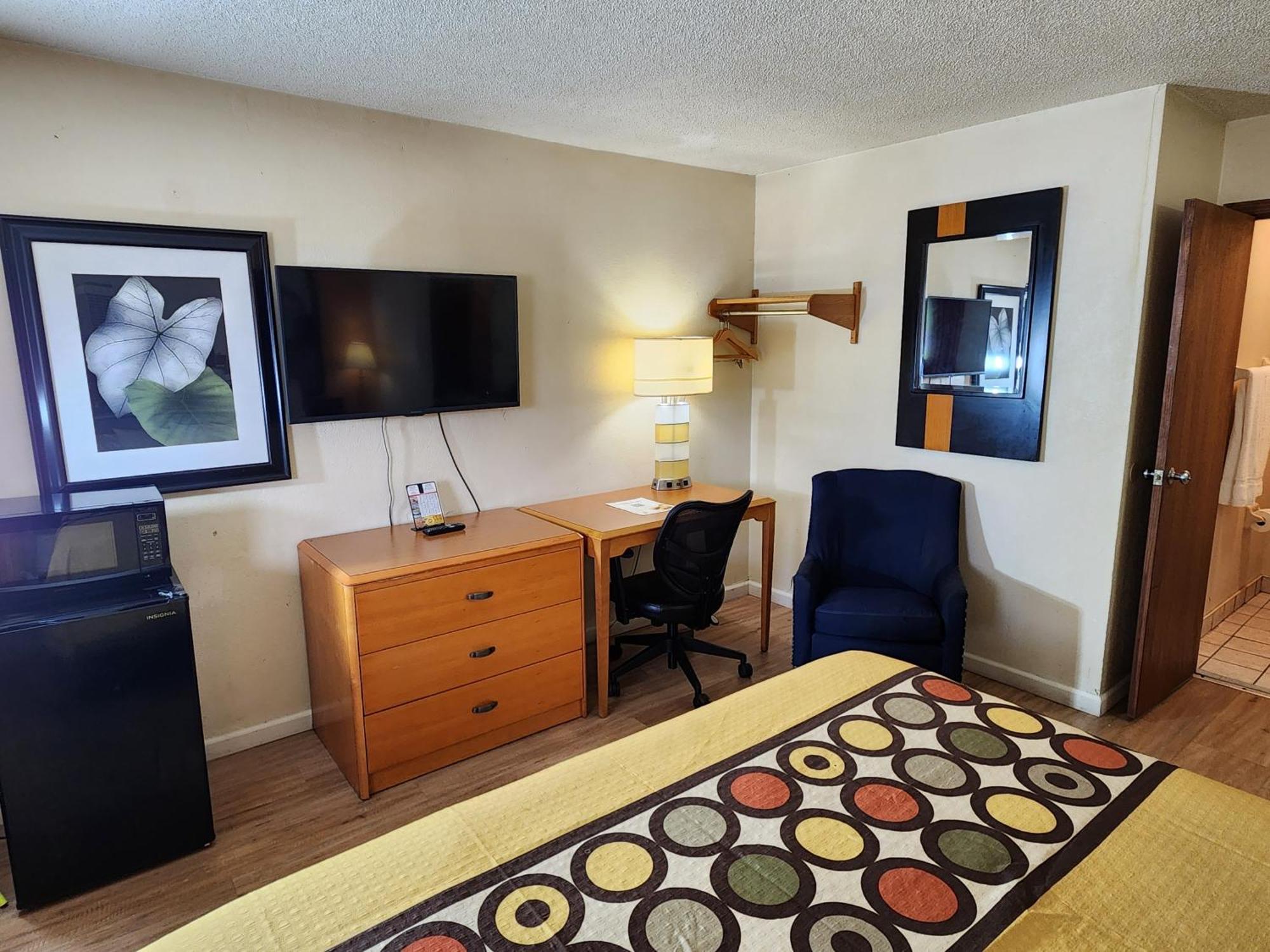 Westspring Inn - Westlake Cleveland Ngoại thất bức ảnh